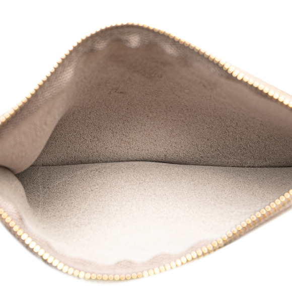 Pre-Loved Celine Supple Grained Calfskin Bucket 16 - Picture 5 of 9